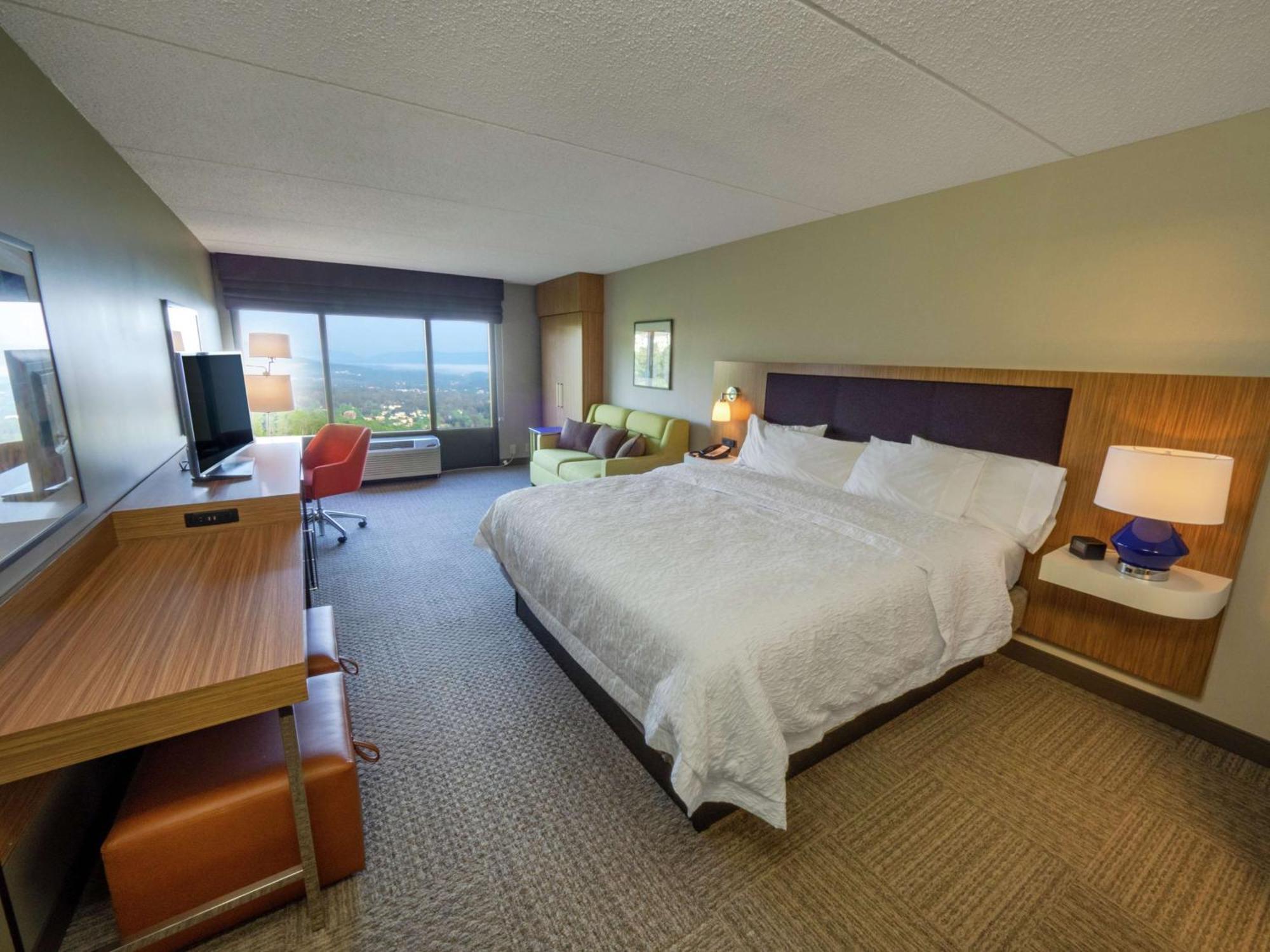Hampton Inn Hazleton Exterior photo