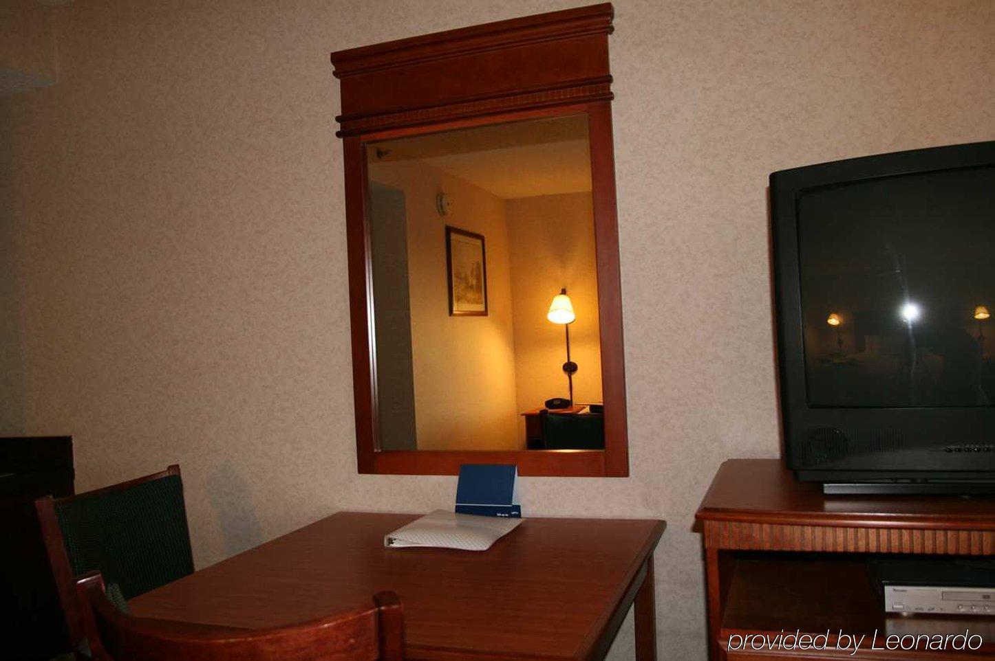 Hampton Inn Hazleton Room photo