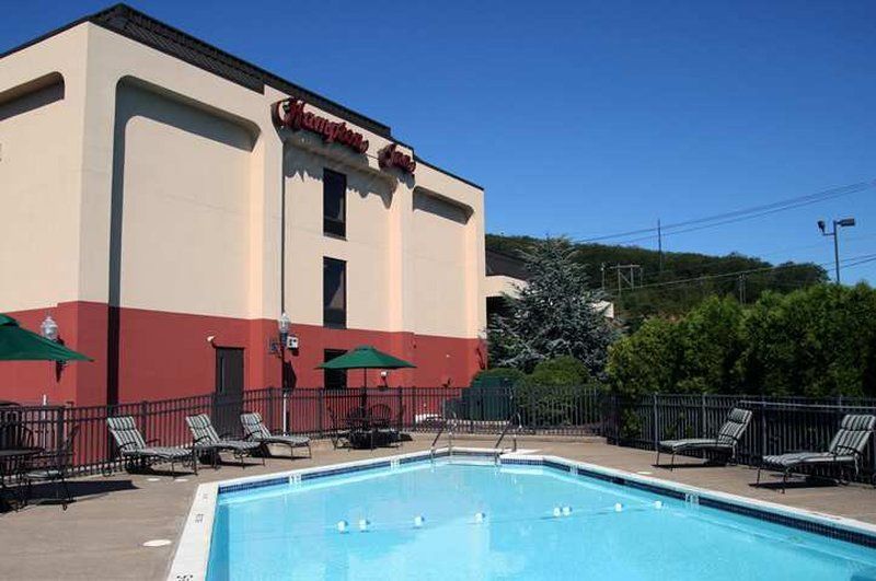Hampton Inn Hazleton Exterior photo